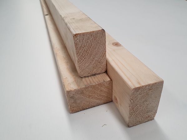 Vuren 44x70 mm